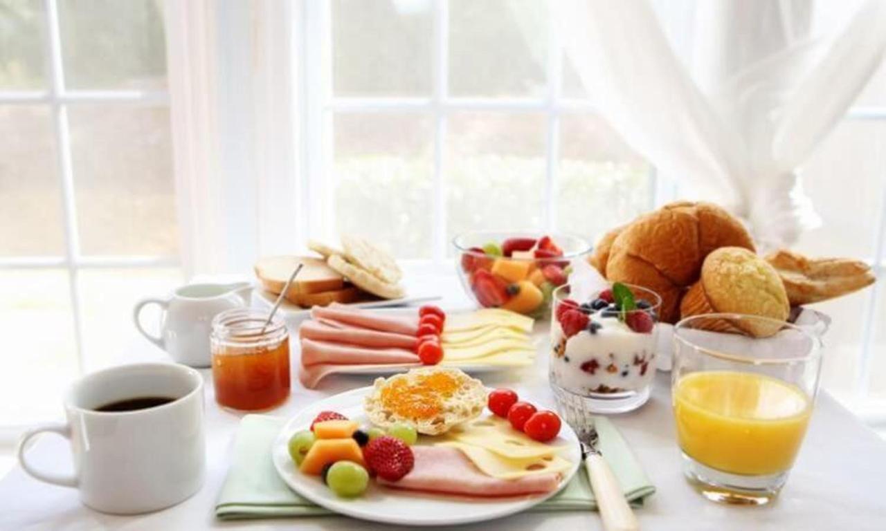 Hotel Airport Gulshan Deluxe Palace New Delhi
