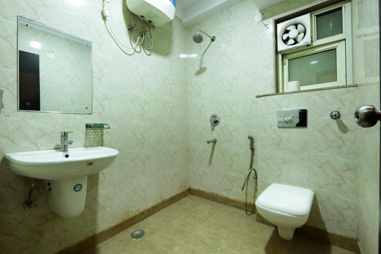Hotel Airport Gulshan Deluxe Palace 3*