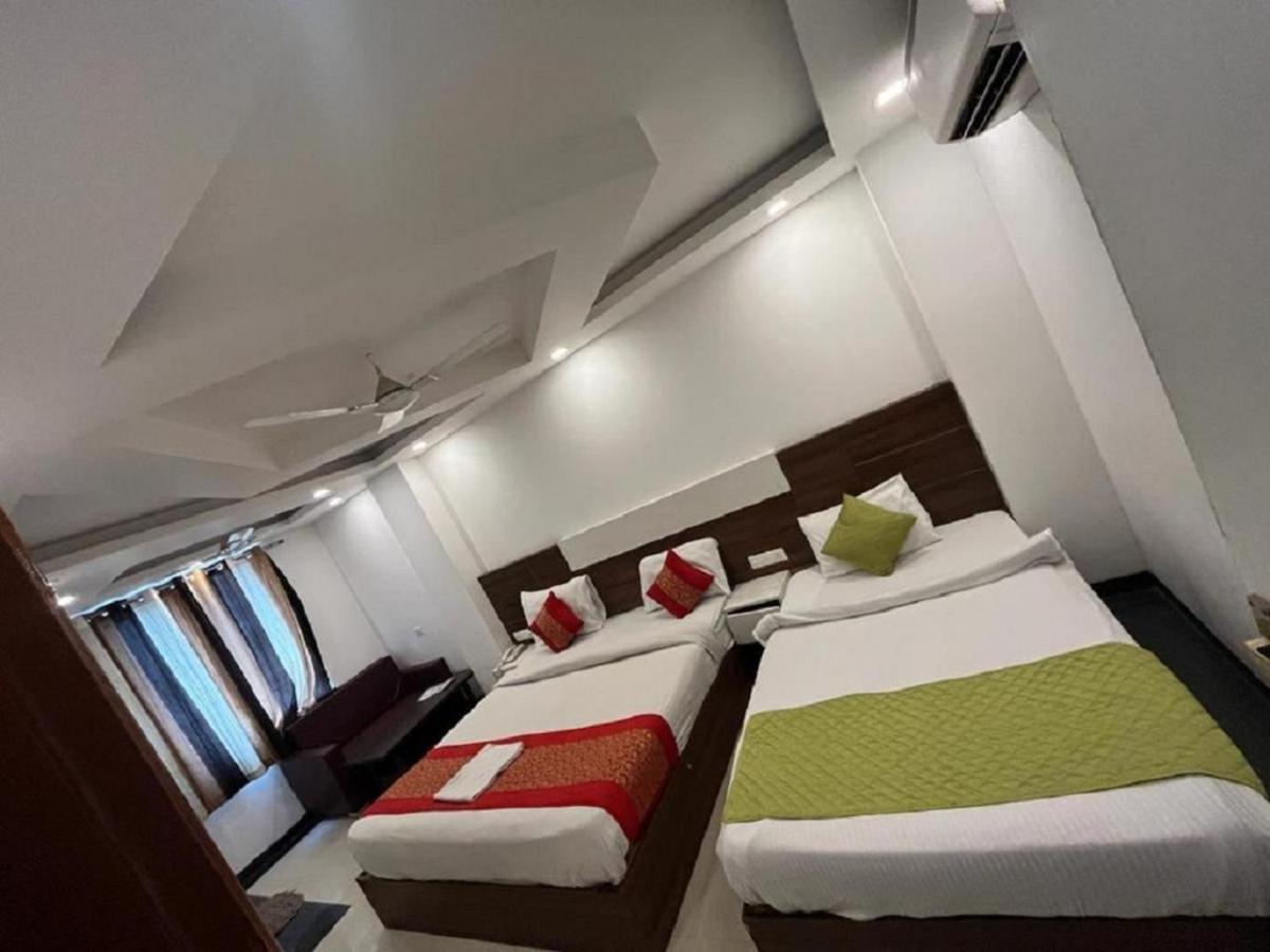 Hotel Airport Gulshan Deluxe Palace New Delhi
